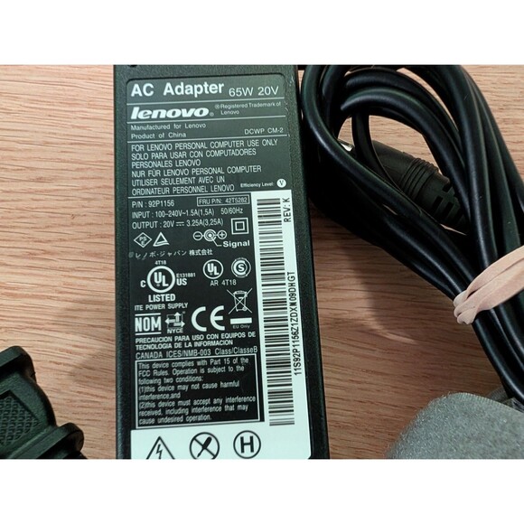 Genuine Lenovo AC Power Adapter Charger Laptop 65W, 20V-3.25A DCWP CM-2 92P1156 - Picture 2 of 3
